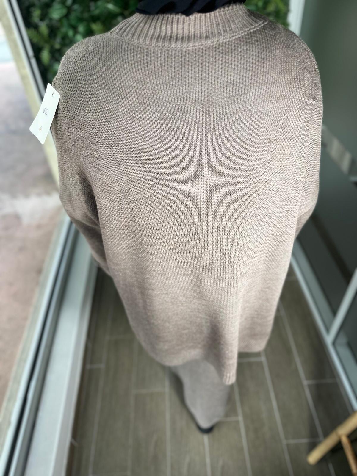 Taupe