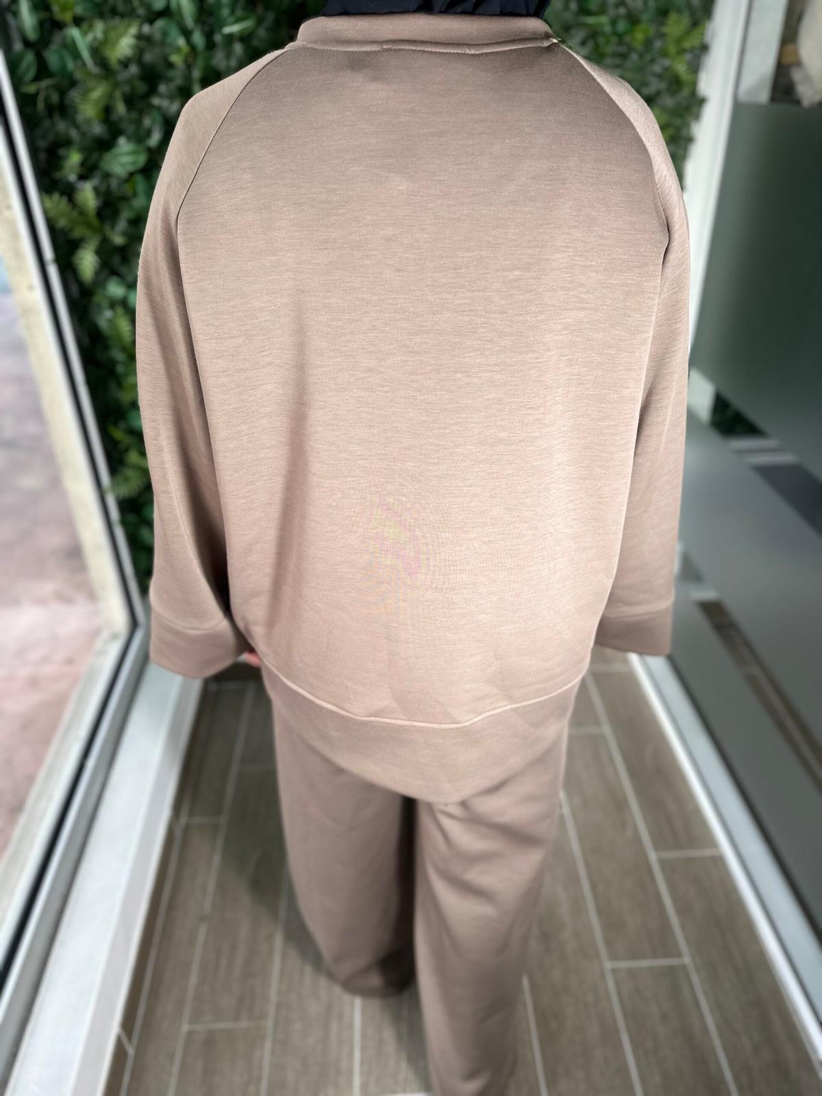 Taupe