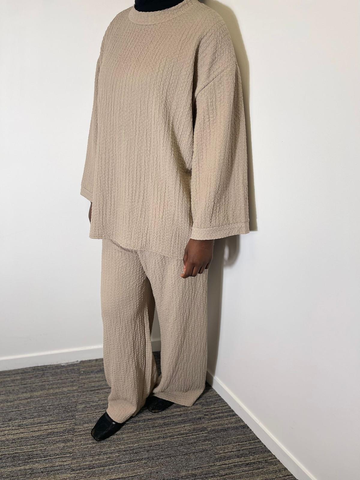 TAUPE